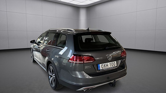 Volkswagen Golf Alltrack 6 of 14