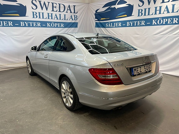 Mercedes-Benz C180 6 of 18