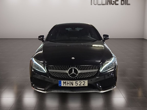 Mercedes-Benz C200 8 of 22
