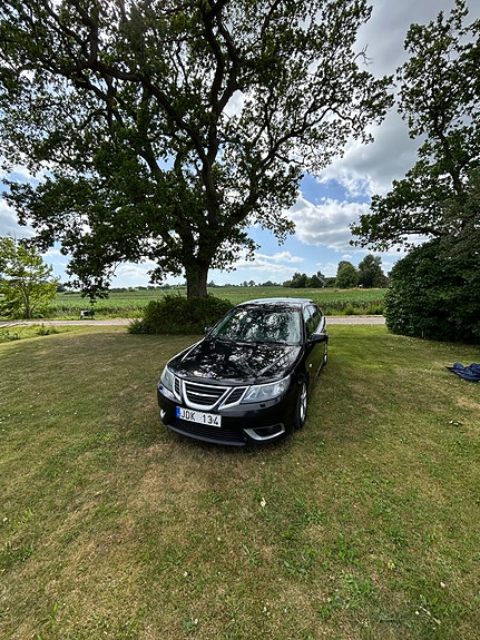 Saab 9-3 2 of 5