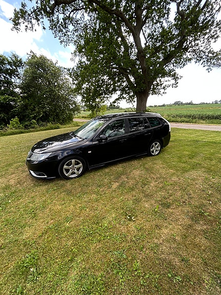 Saab 9-3 4 of 5