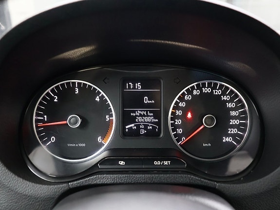 Volkswagen Polo 17 of 20
