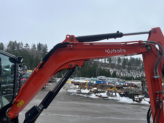 Kubota U55-4 11 of 30