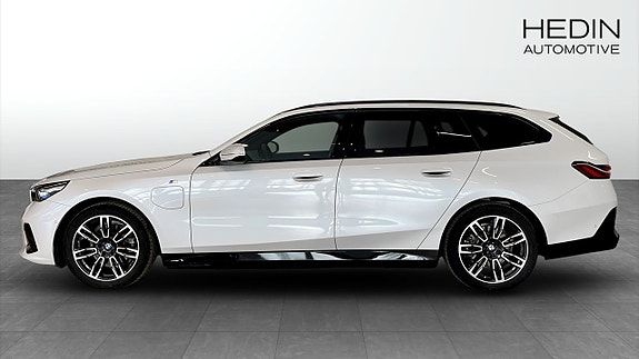 BMW 530e 6 of 9