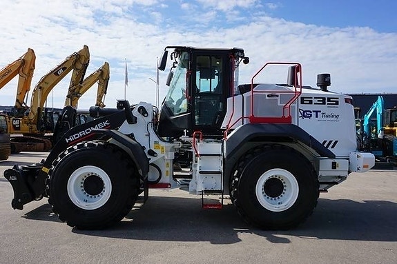 Hidromek HMK 635WL-5 *Uthyres*