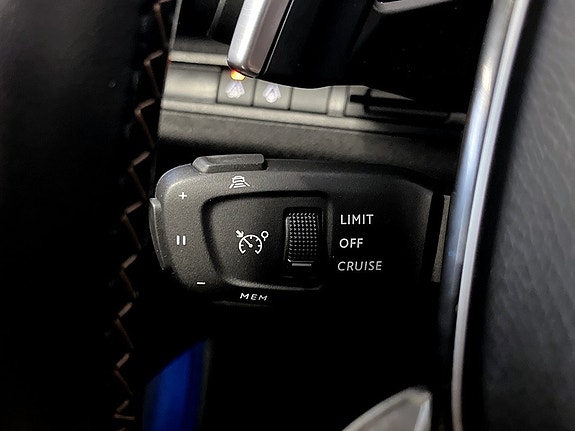 Peugeot 5008 9 of 18