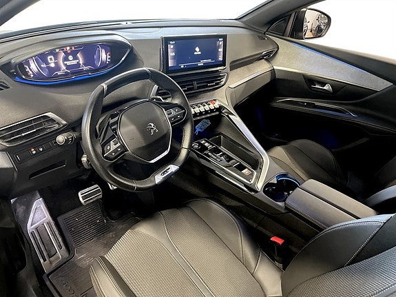 Peugeot 5008 6 of 18