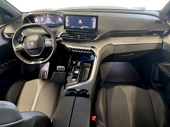Peugeot 5008 7 of 18