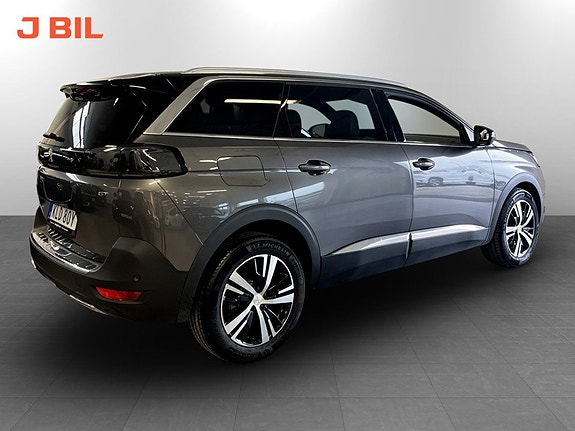 Peugeot 5008 4 of 5