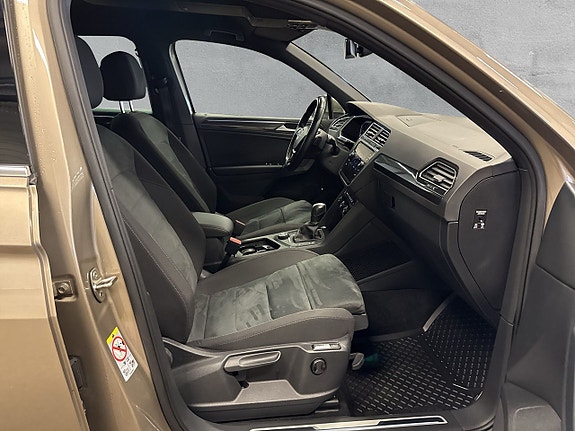 Volkswagen Tiguan 11 of 26
