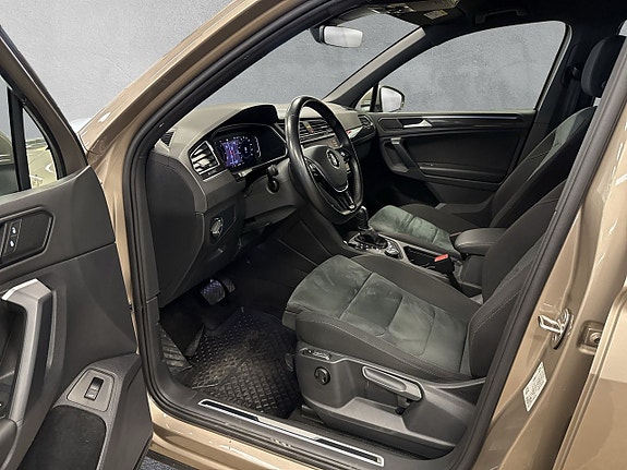 Volkswagen Tiguan 10 of 26