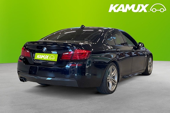 BMW 530i 4 of 5
