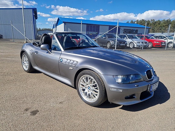 BMW Z3 5 of 5