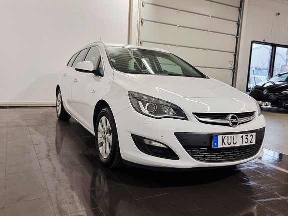 Opel Astra 4 of 5