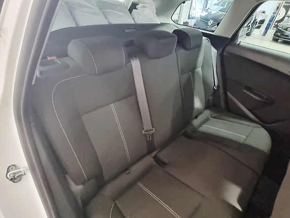 Opel Astra 19 of 21
