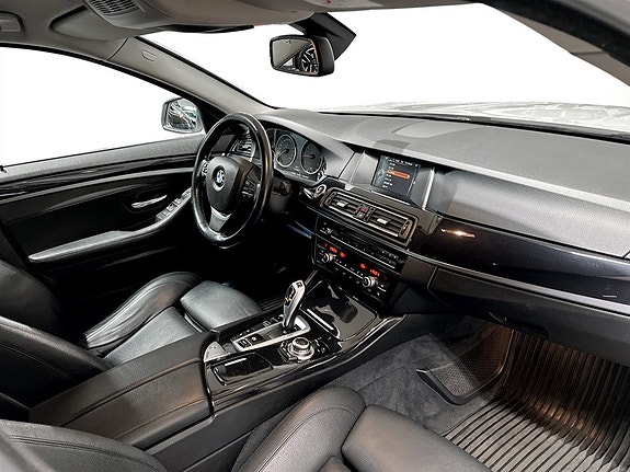 BMW 520d 11 of 15