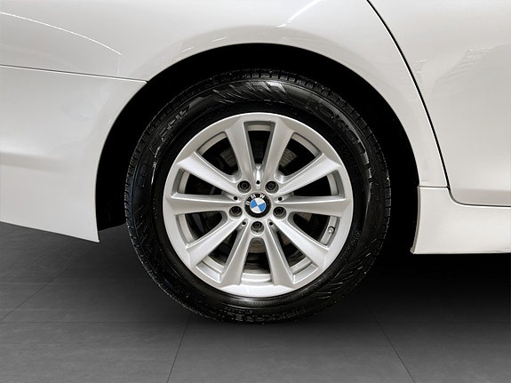 BMW 520d 14 of 15