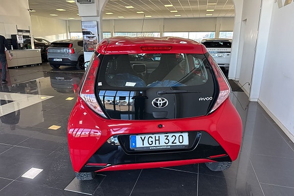 Toyota Aygo 5 of 5