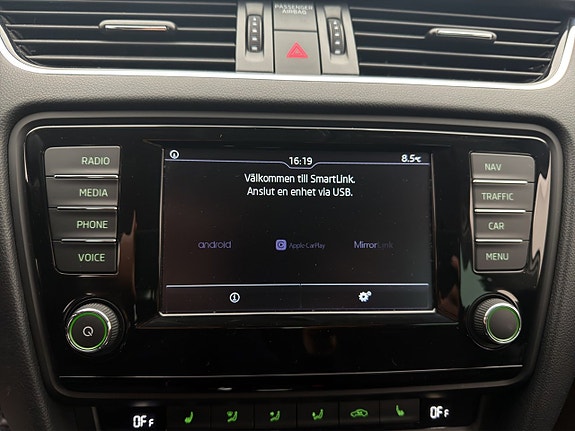 Skoda Octavia Scout 17 of 30