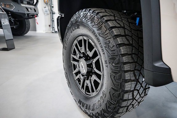 Chevrolet Silverado 2500 10 of 30