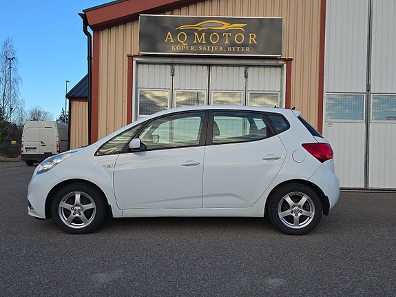 Kia Venga 4 of 5