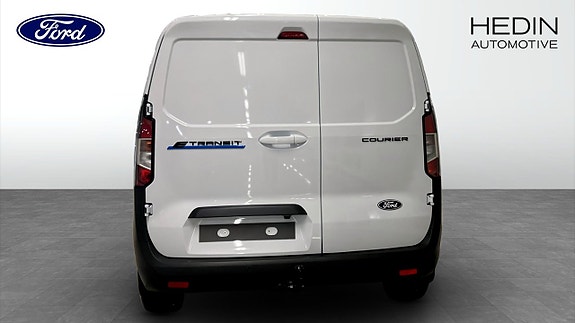 Ford Courier 3 of 5