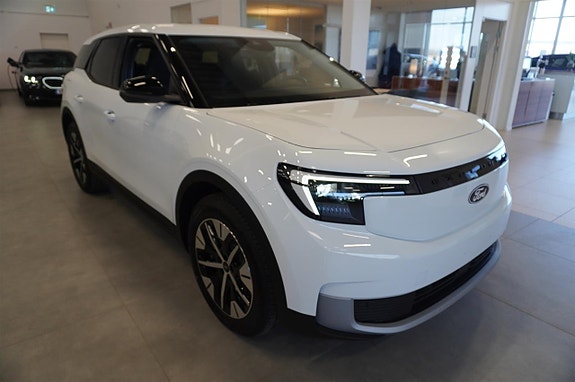 Ford Explorer 7 of 18