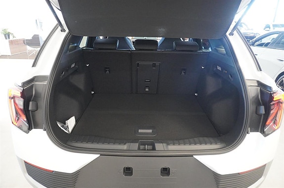 Ford Explorer 12 of 18