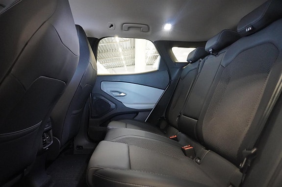 Ford Explorer 11 of 18
