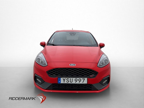 Ford Fiesta 2 of 5