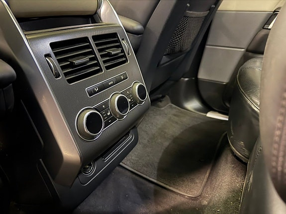 Land Rover Range Rover Sport 10 of 10