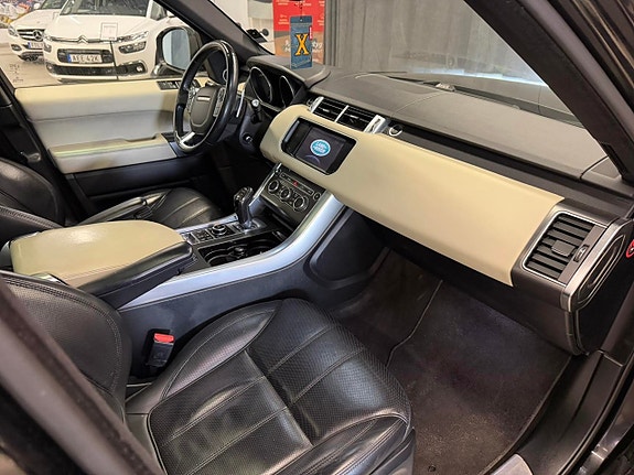 Land Rover Range Rover Sport 7 of 10