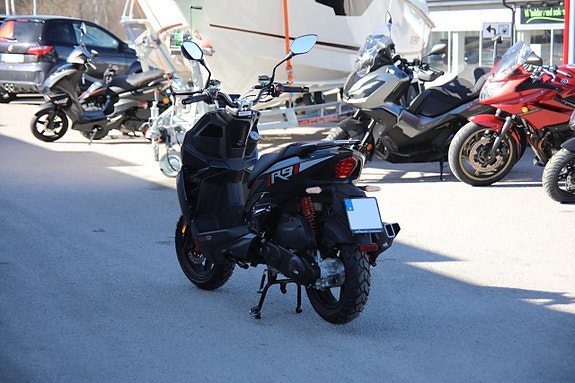 MOTO CR R9 Pure 4T EFI 3 of 6