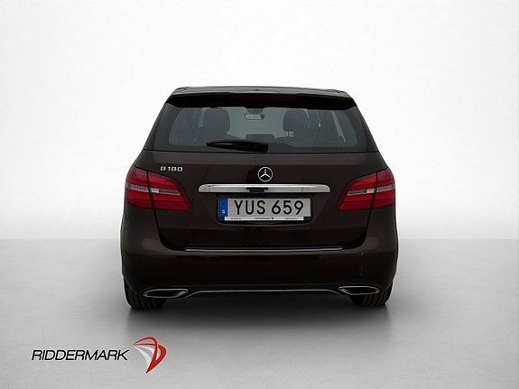 Mercedes-Benz B180 7 of 29