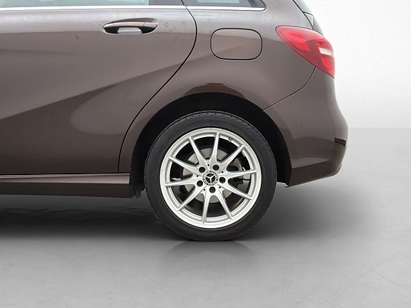 Mercedes-Benz B180 27 of 29