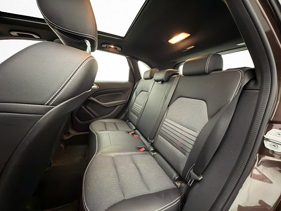 Mercedes-Benz B180 24 of 29