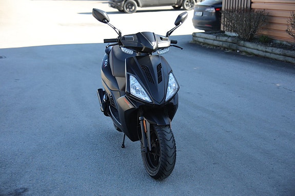 MOTO CR T-REX SP 4T EFI Kraftfull och bekväm 2 of 5
