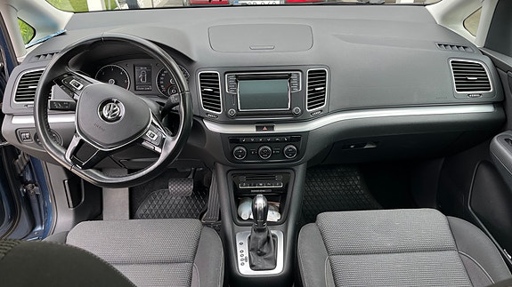 Volkswagen Sharan 5 of 9