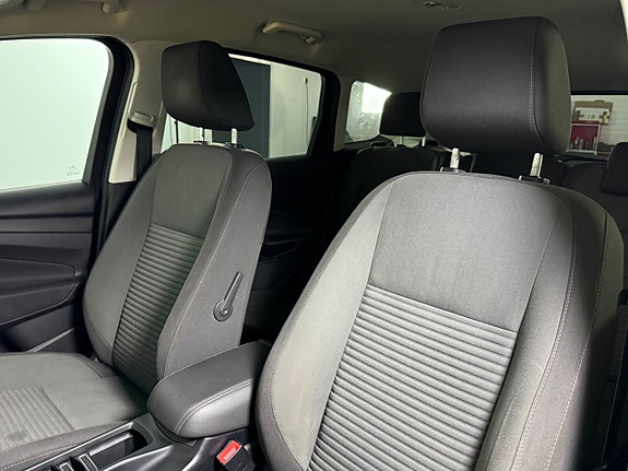 Ford C-Max 10 of 19