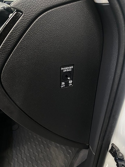 Volkswagen Passat 17 of 30
