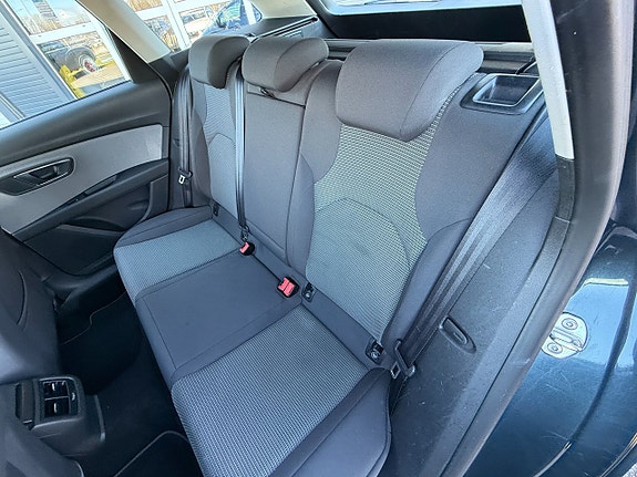 Seat Leon 9 of 14
