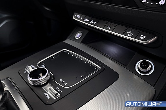 Audi Q5 15 of 23