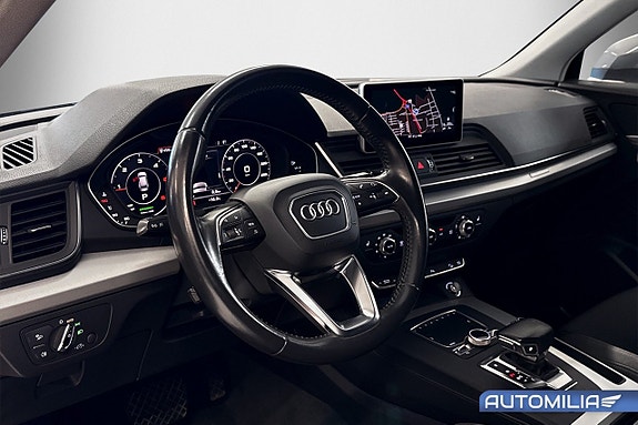 Audi Q5 7 of 23