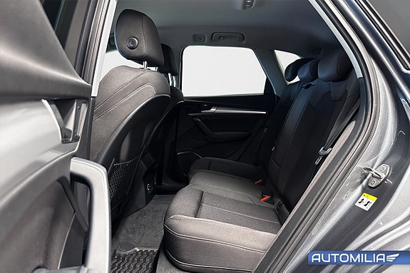 Audi Q5 6 of 23