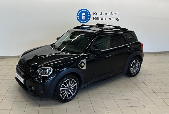 MINI Countryman Cooper SE 4 of 5
