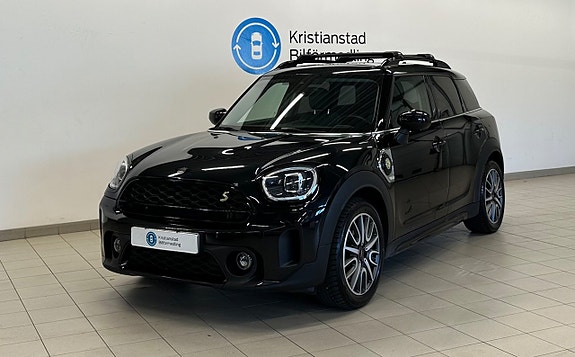 MINI Countryman Cooper SE 2 of 5