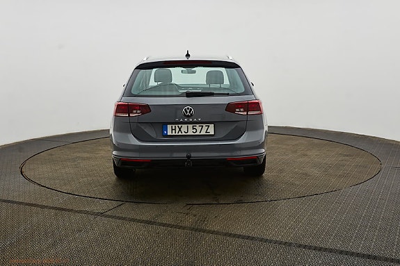 Volkswagen Passat 4 of 5