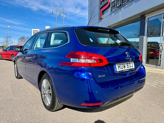 Peugeot 308 SW 3 of 16
