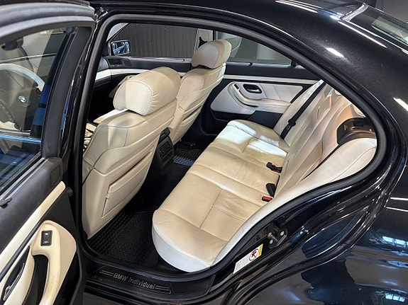 BMW 540i 19 of 22