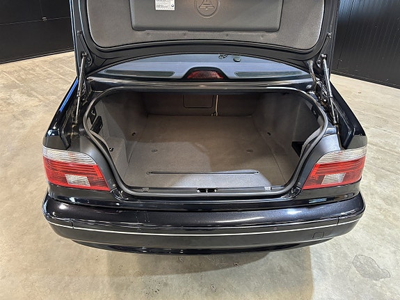 BMW 540i 20 of 22